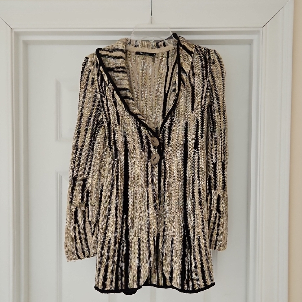 NIC+ZOE Black and Cream Sweater